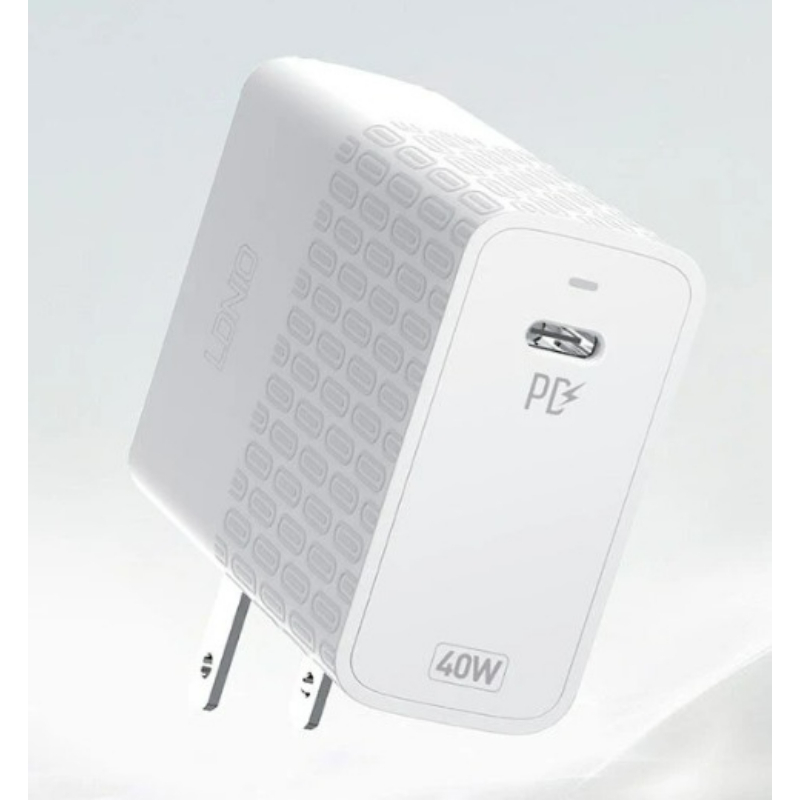 LDNIO 40W PD Fast Charger with UK Plug (includes Type-C to IOS cable)