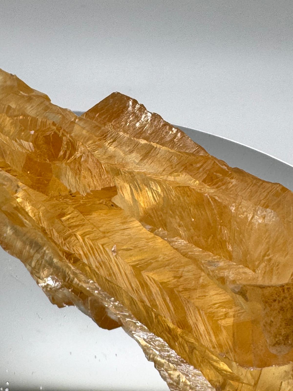 Simply Rocks - Calcite